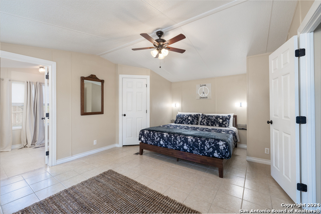 2301 Wegner Rd Property Photo 11