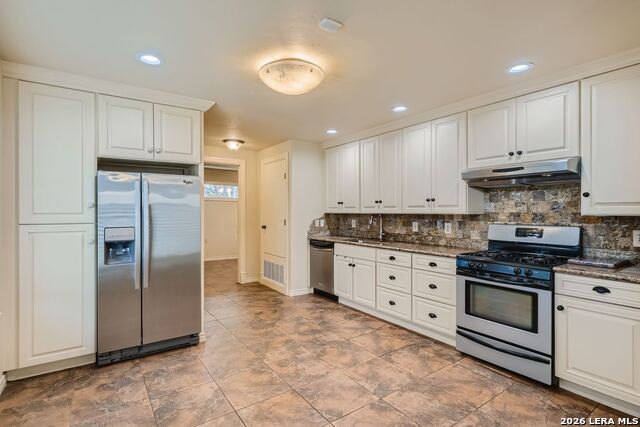 115 Haskin Property Photo 4