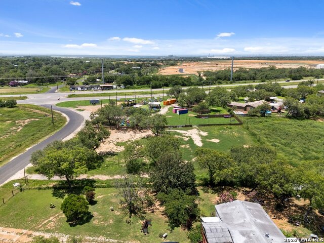 13514 S Us Highway 181 Property Photo 3
