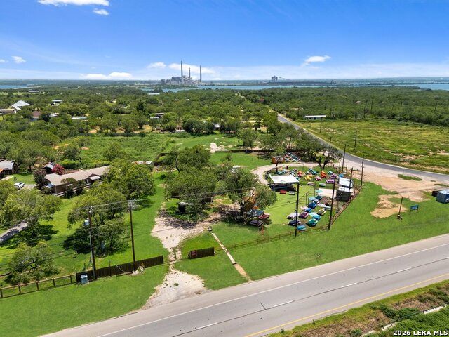 13514 S Us Highway 181 Property Photo 6