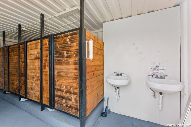 13514 S Us Highway 181 Property Photo 32