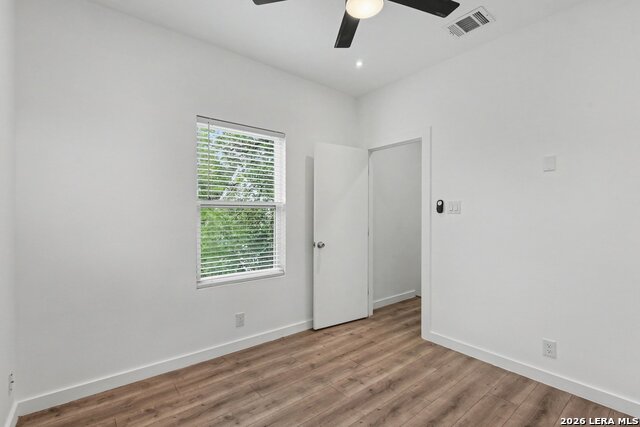 2507 E Commerce St Property Photo 28