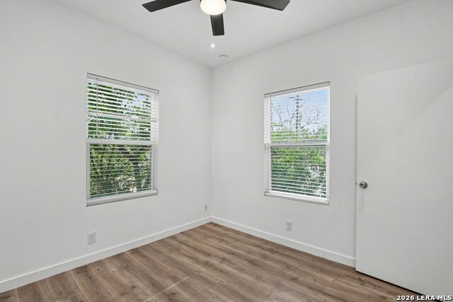 2507 E Commerce St Property Photo 30