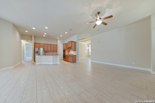 42 Avalon Park Property Photo 8