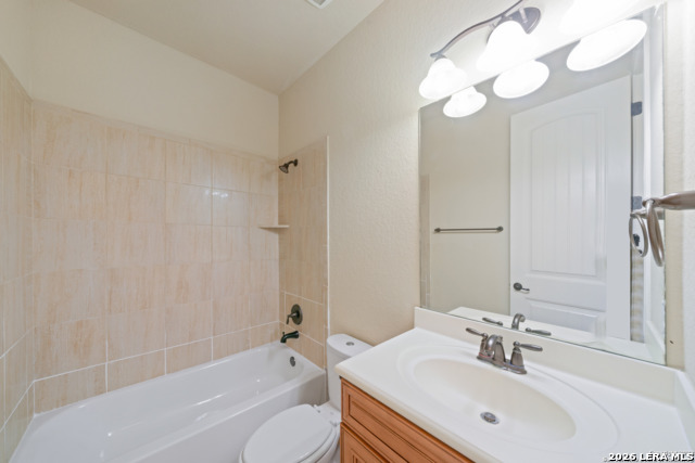 42 Avalon Park Property Photo 25