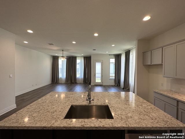 126 La Cima Property Photo 6