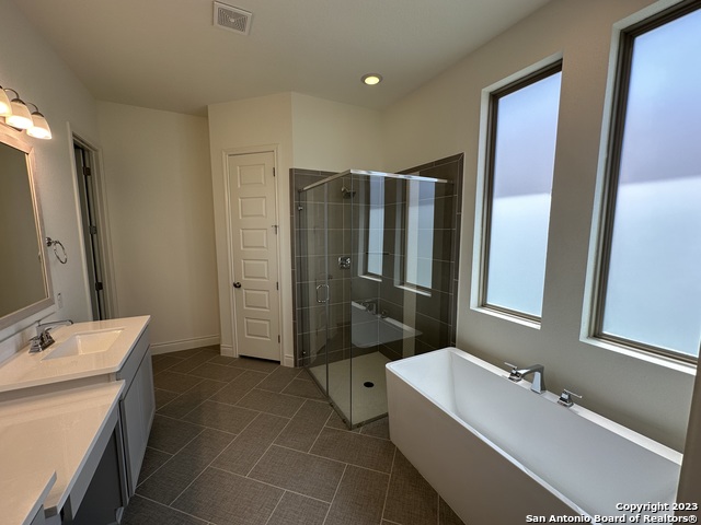 126 La Cima Property Photo 10