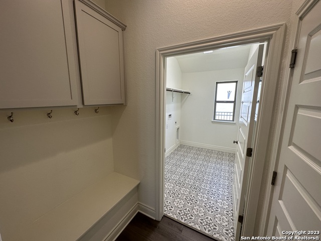 126 La Cima Property Photo 18