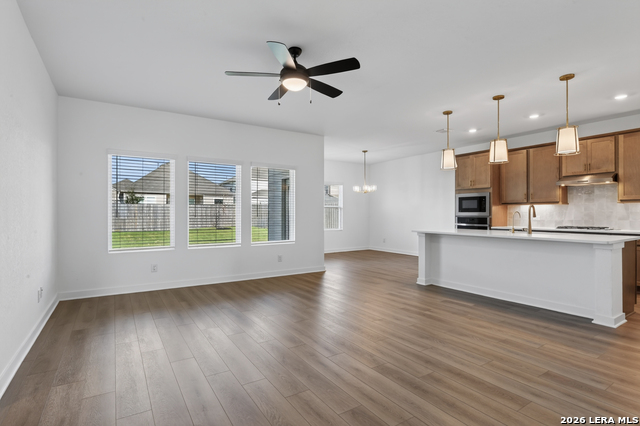 156 Thornbloom Property Photo 10