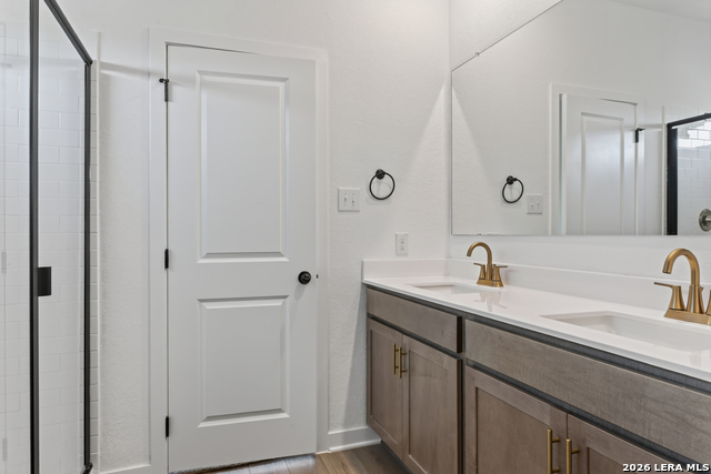 156 Thornbloom Property Photo 24