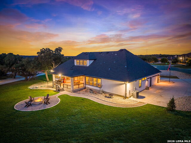 1207 Game Trl Property Photo 3