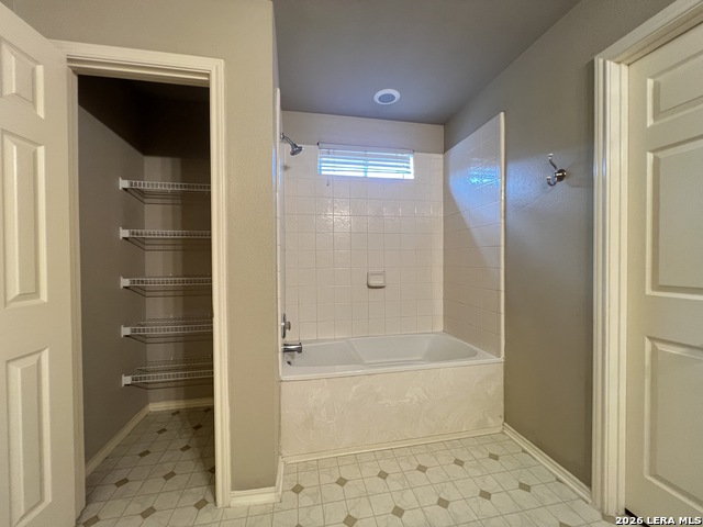 414 Cattle Ranch Dr Property Photo 23
