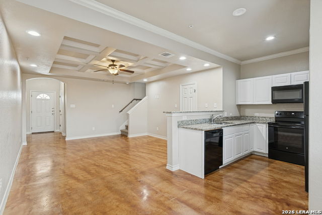 7315 Colina Way Property Photo 2