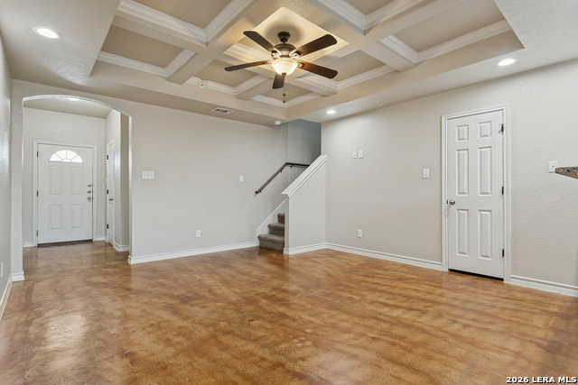 7315 Colina Way Property Photo 4