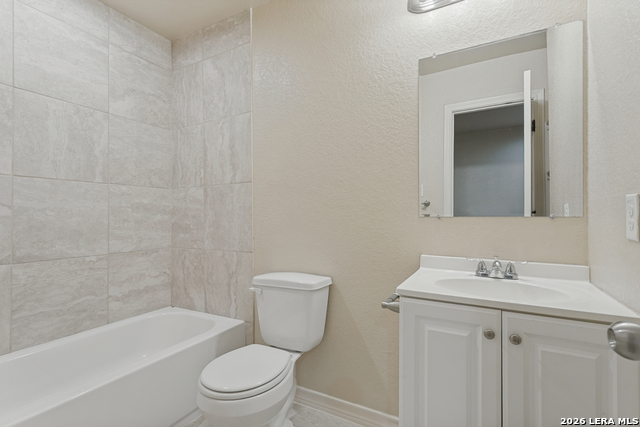 7315 Colina Way Property Photo 7