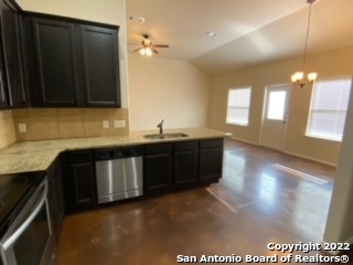 10143 Westover Property Photo 10