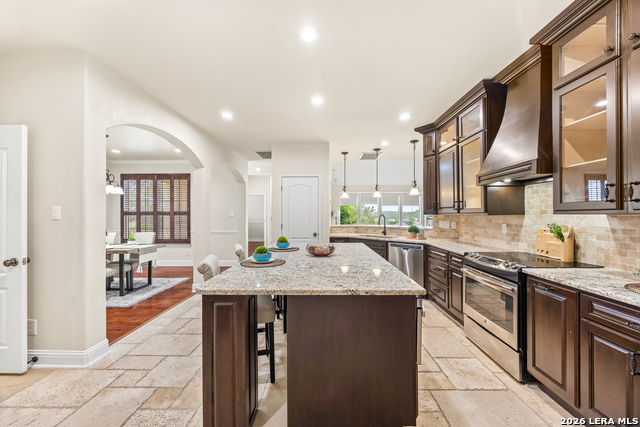 719 Backdrop Property Photo 21