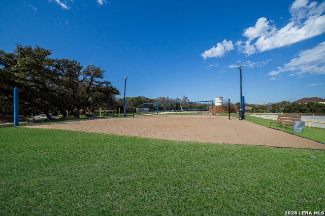 719 Backdrop Property Photo 55