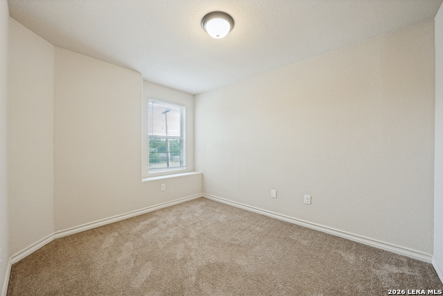 7042 Lakeview Dr Property Photo 7