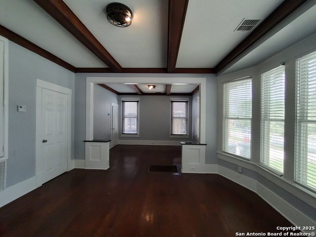 826 W Russell Property Photo 2