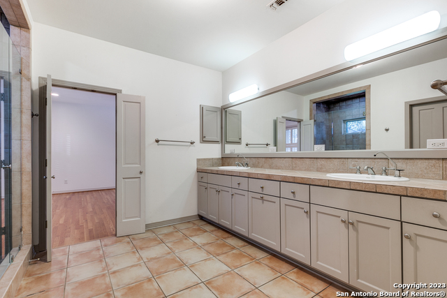 724 Alta Ave Property Photo 21