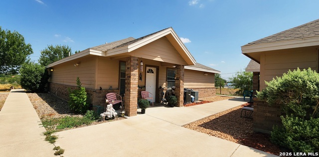 1115 Elia Santos Property Photo 11