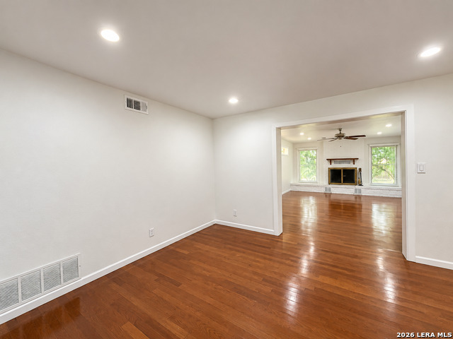 202 Donella Dr Property Photo 16
