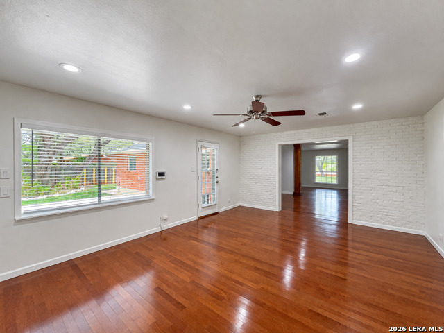 202 Donella Dr Property Photo 24