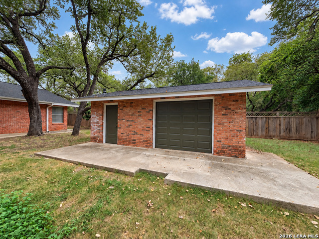 202 Donella Dr Property Photo 42