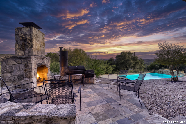 360 Bluebonnet Property Photo 8