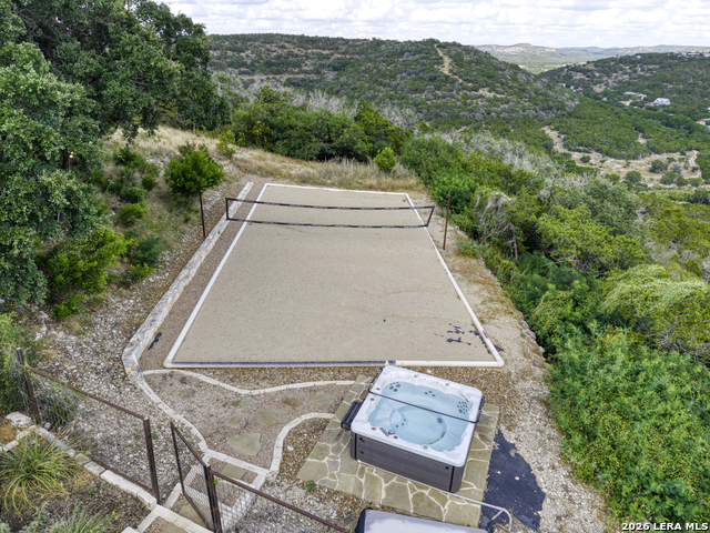 360 Bluebonnet Property Photo 9