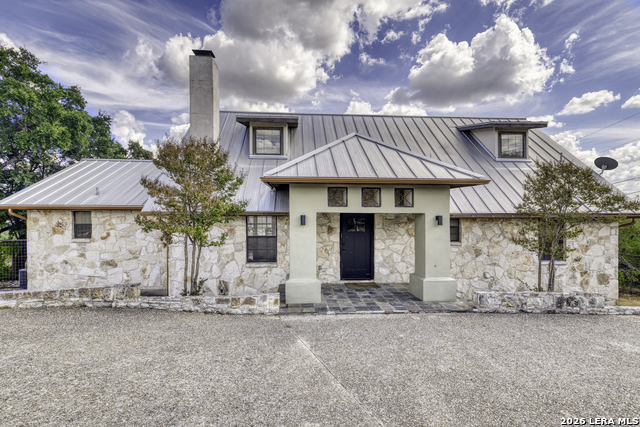 360 Bluebonnet Property Photo 10