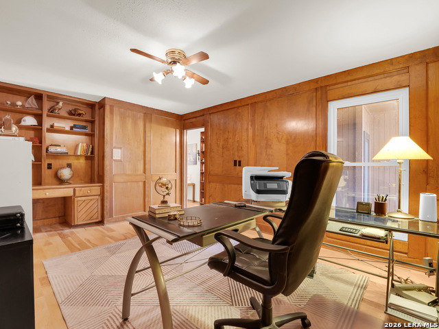 15907 Wolf Creek St Property Photo 32