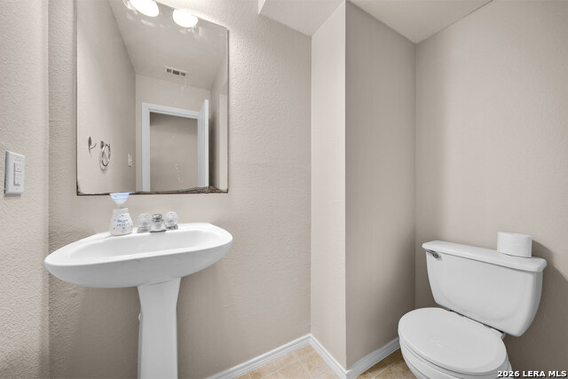 8103 Saratoga Knl Property Photo 24