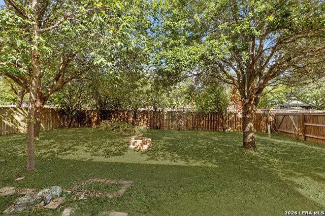 8103 Saratoga Knl Property Photo 29