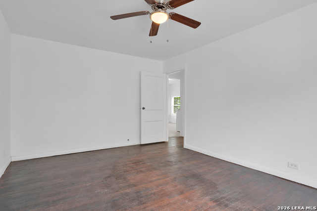 631 W Magnolia Property Photo 12