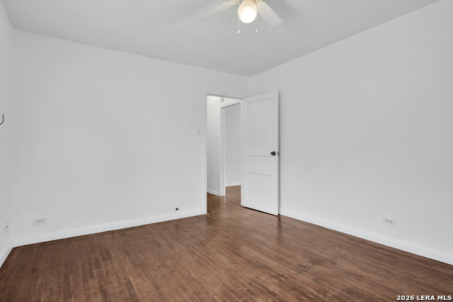 631 W Magnolia Property Photo 24