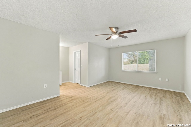 6727 Raintree Frst Property Photo 8