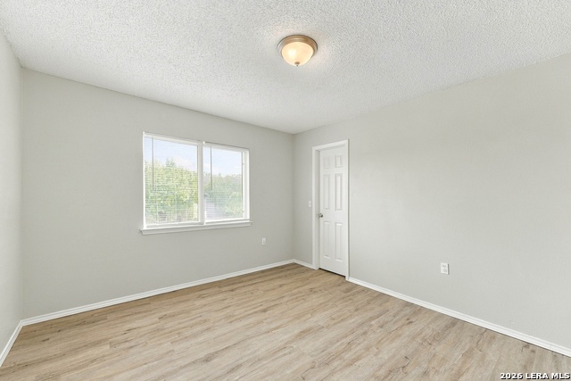 6727 Raintree Frst Property Photo 14