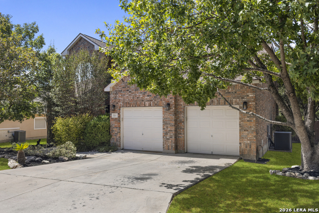 7614 Moss Brook Dr Property Photo 5