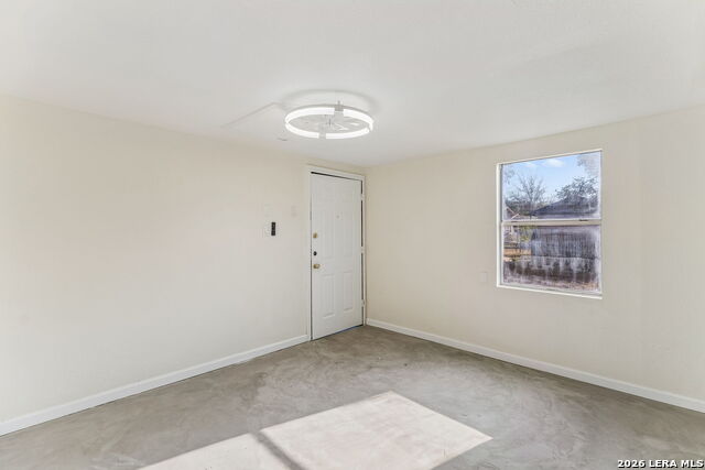 914 Dodic St Property Photo 27