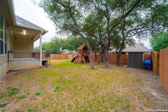 803 Gold Beauty Property Photo 25