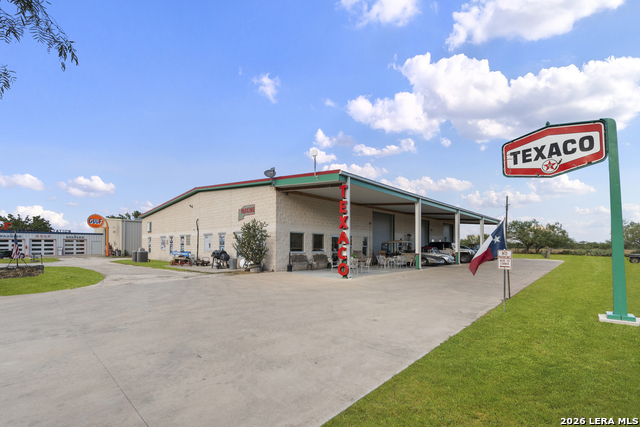7914 S State Highway 16 Property Photo 8