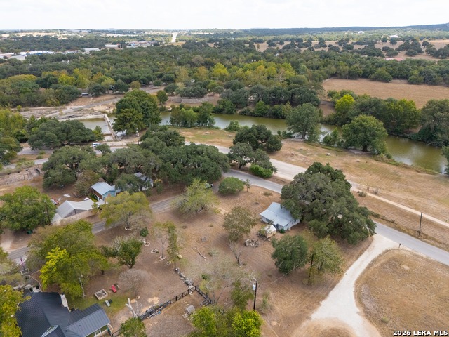 3 Elm St Property Photo 4