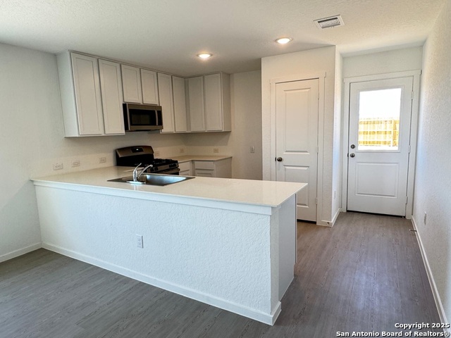 2303 Camellia Rose Property Photo 3