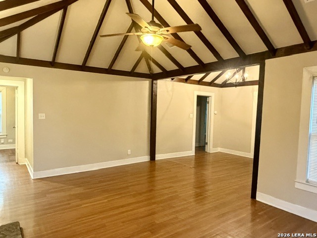 314 W Ridgewood Ct Property Photo 4