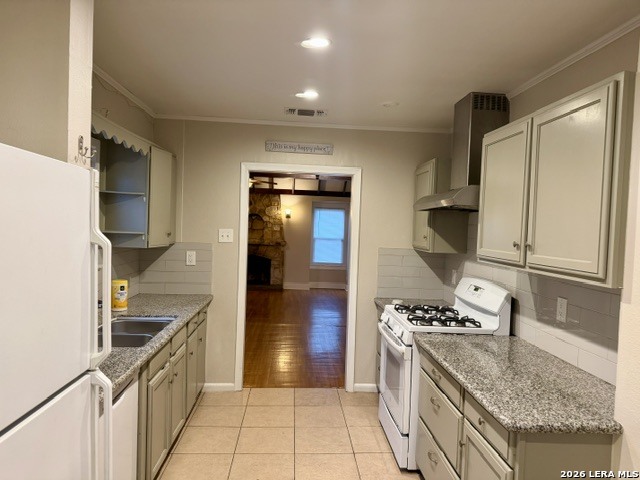 314 W Ridgewood Ct Property Photo 6