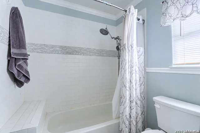 3438 Foxbriar Ln Property Photo 10