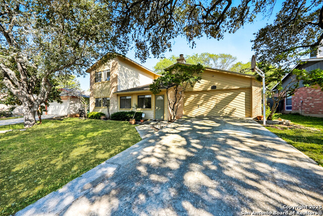 8419 Timber Ml Property Photo 3