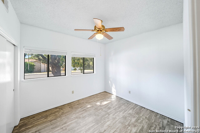 8419 Timber Ml Property Photo 12